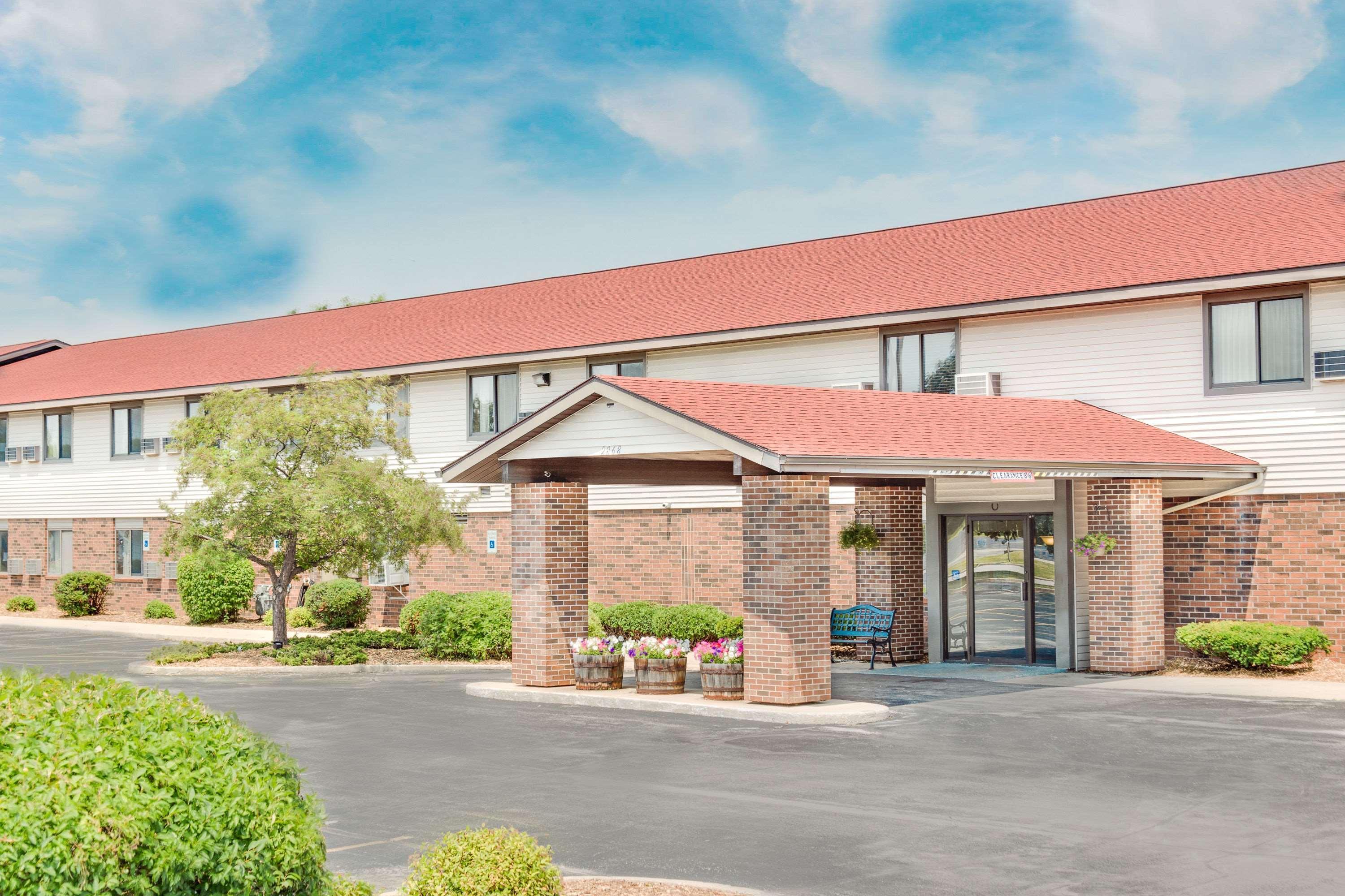 Super 8 By Wyndham Green Bay Near Stadium Exterior foto