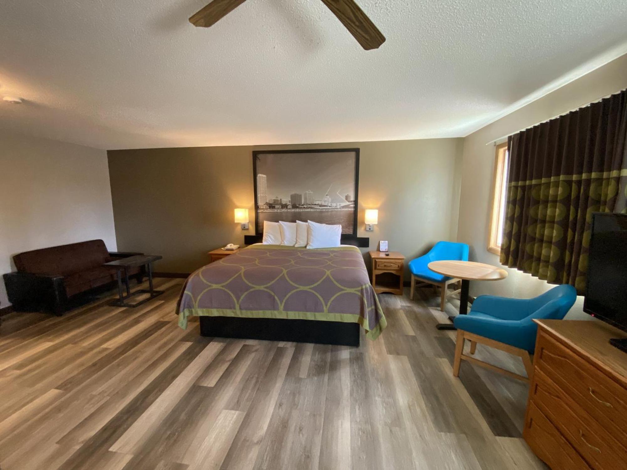 Super 8 By Wyndham Green Bay Near Stadium Exterior foto